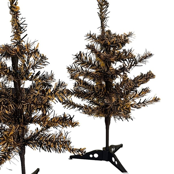 SET OF TWO Mini Halloween Trees Tabletop Black Orange 11 x 11 x 18 inches - Picture 3 of 13